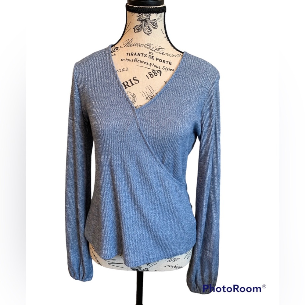 GAP Long Sleeve Cross Over Thin Sweater Top
